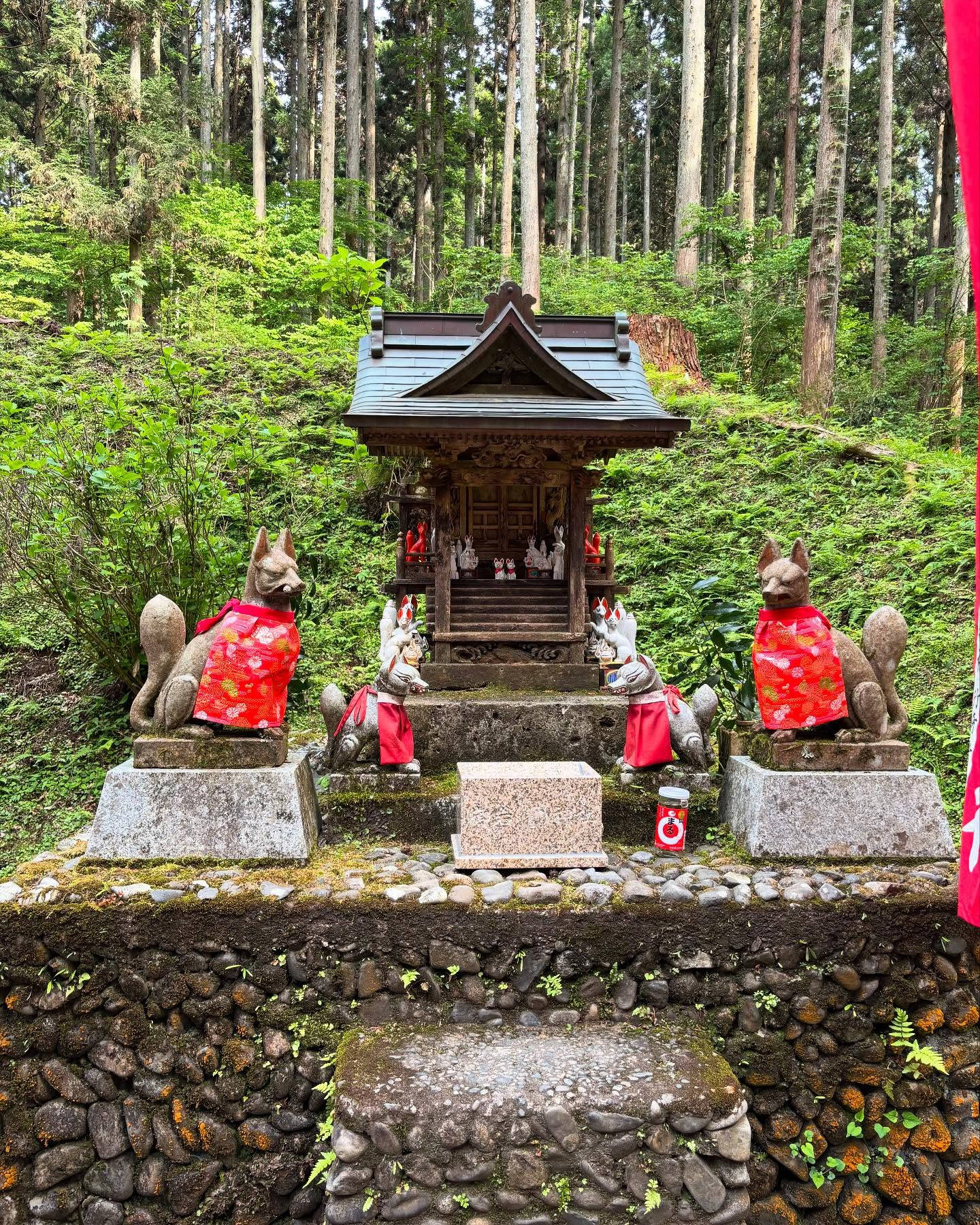 昨日は御岩神社を訪れました