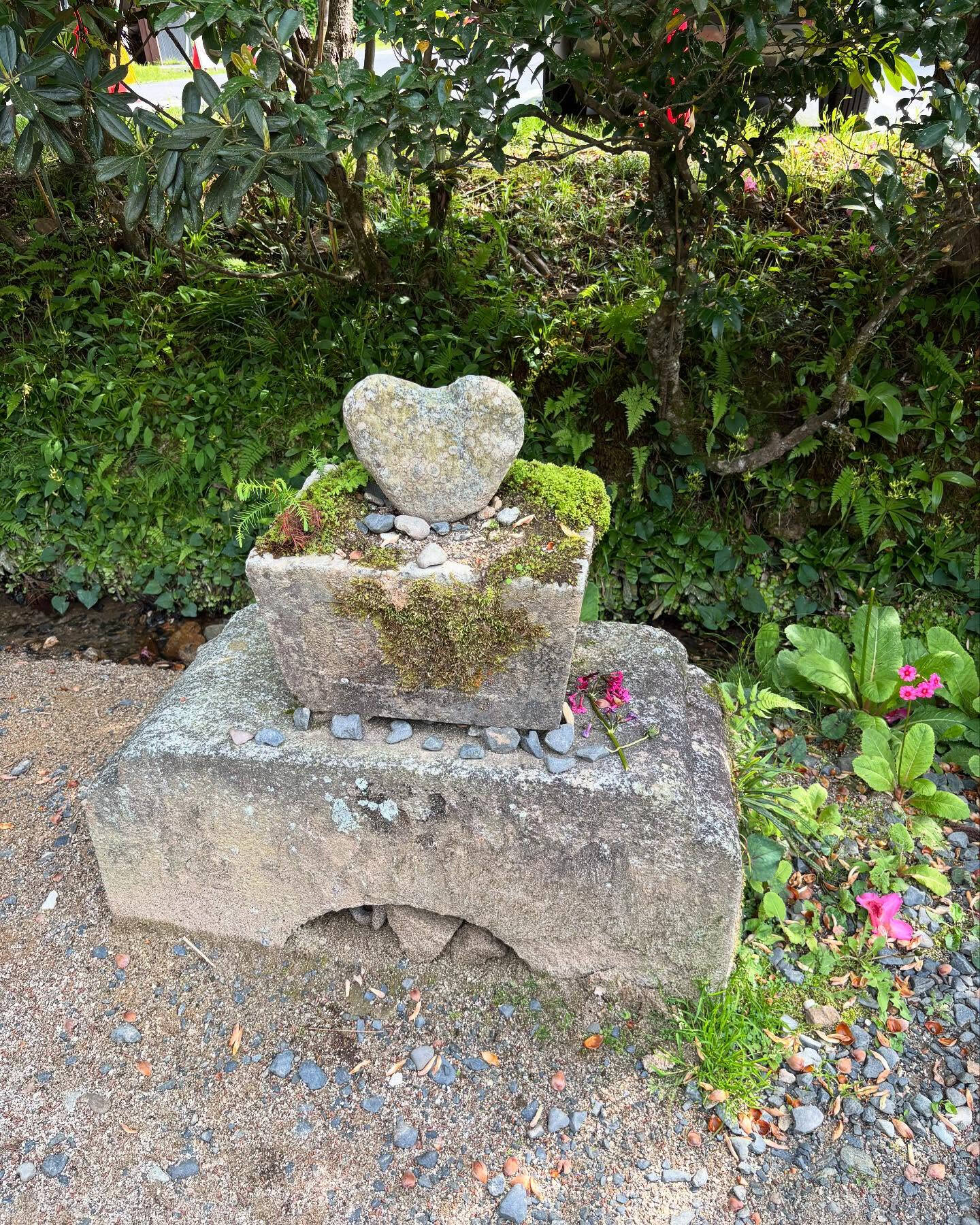 昨日は御岩神社を訪れました